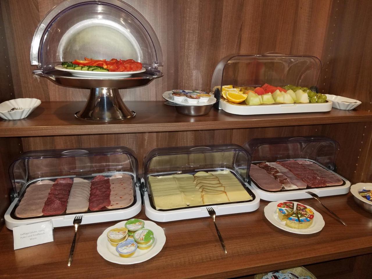 Hotel Monopol Hilden Bagian luar foto