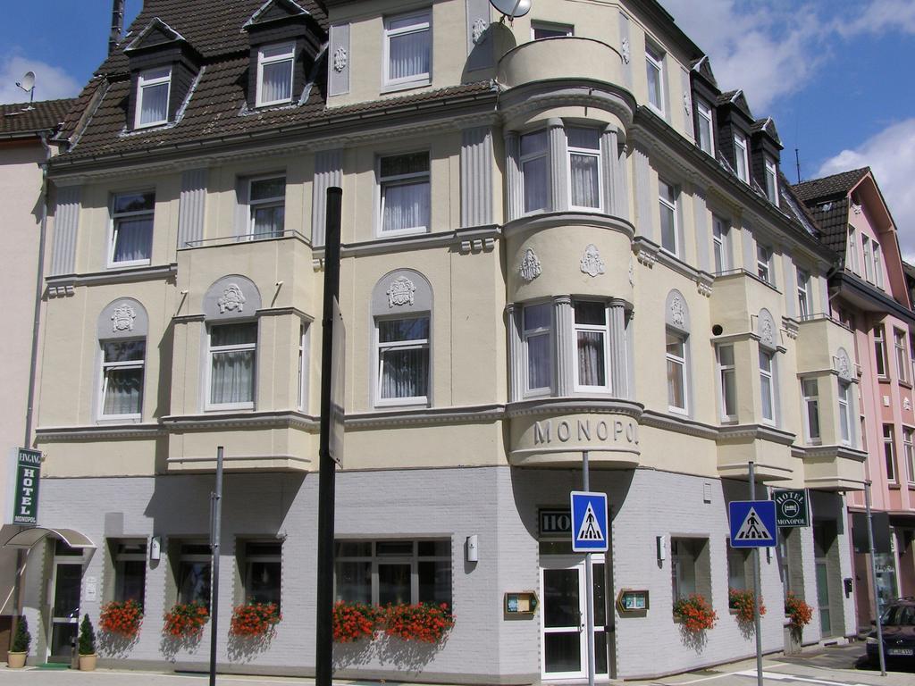Hotel Monopol Hilden Bagian luar foto